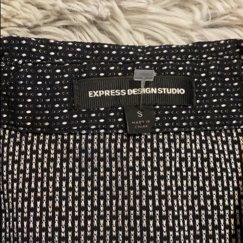 🌺Express design studio  black polka dot blouse S - Picture 2 of 5